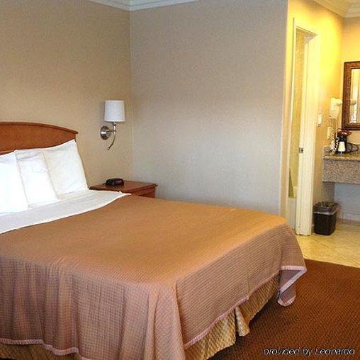 Hyland Motel